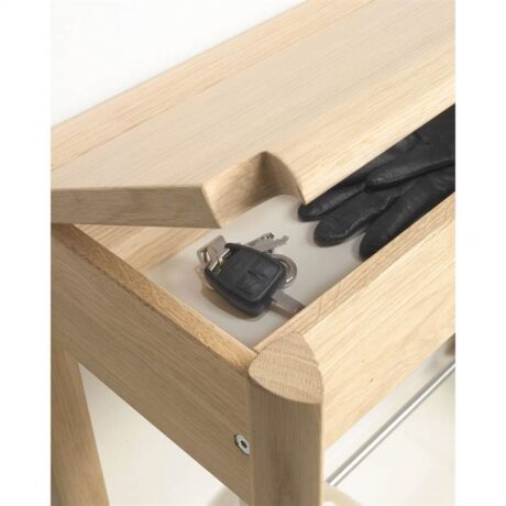 Thomsen Furniture Konsol - Egetræ - Lakeret